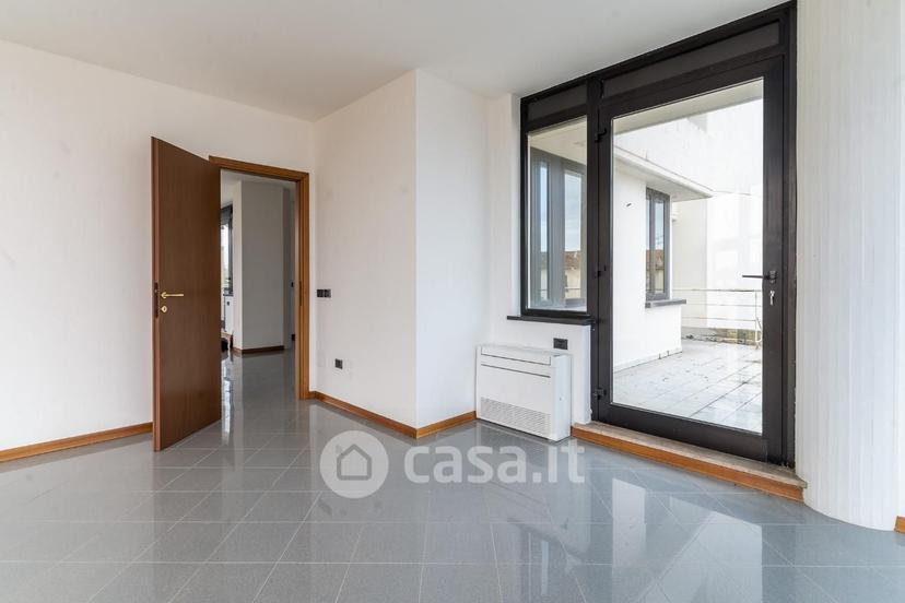 Quadrilocale in Via Roma 50053 — foto 22 di 29