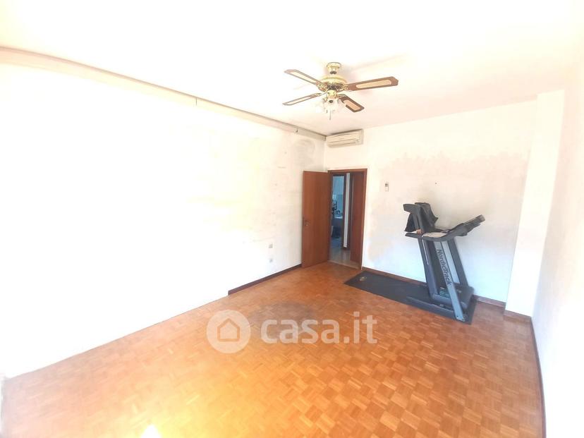 Trilocale in Via Enrico Mattei — foto 4 di 18