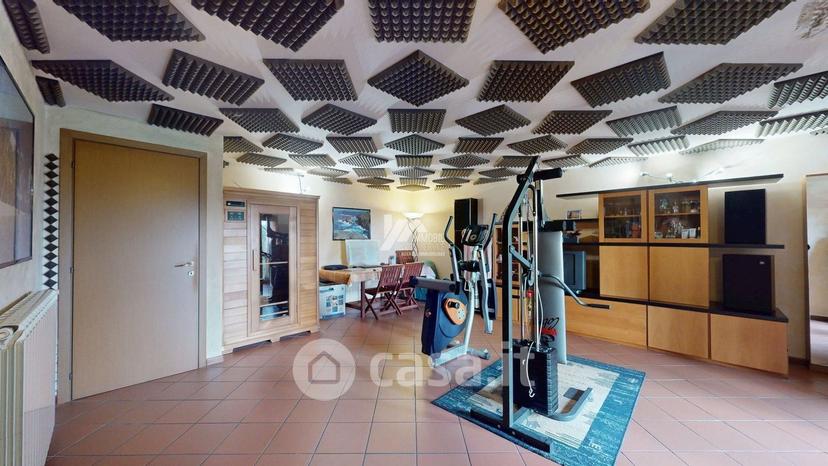 Villa in Via dei Ronchi 14 — foto 23 di 36