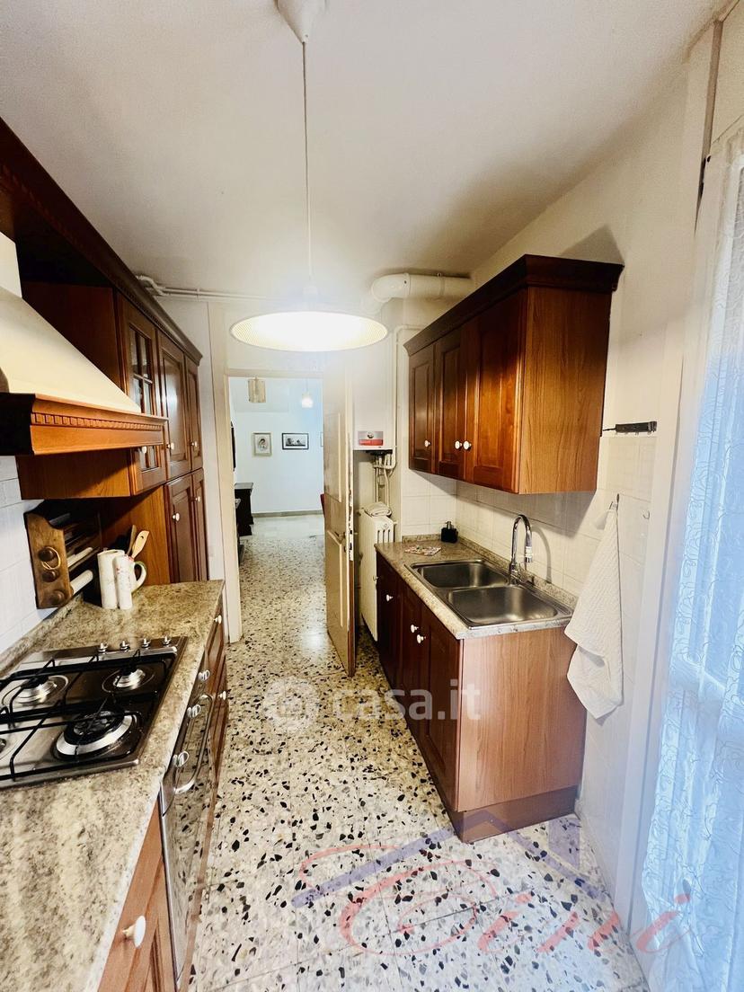Trilocale in Via Dante Alighieri — foto 37 di 42