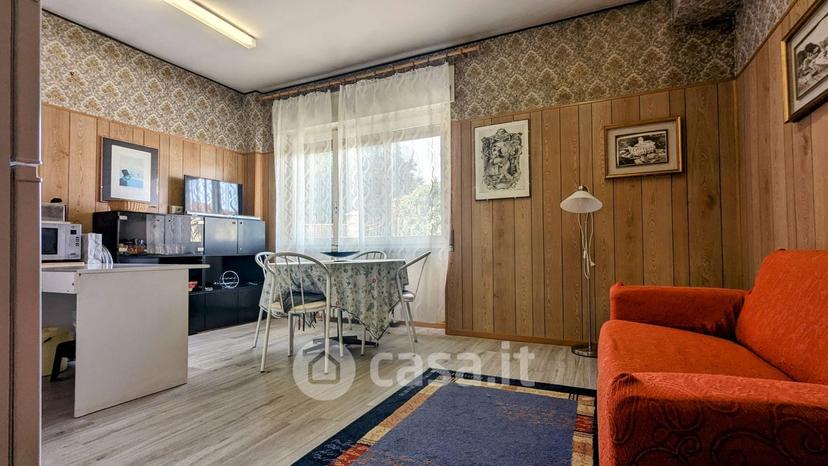 Trilocale in Via Piave 111 — foto 13 di 18