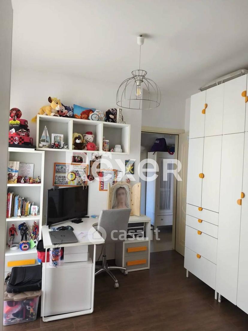 Trilocale in Via Pietro Nenni — foto 25 di 34
