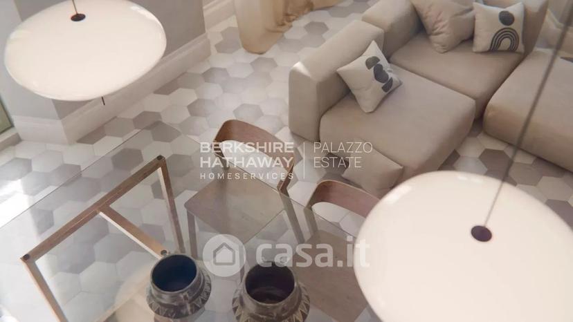 Trilocale in Via Paolo Carcano — foto 3 di 32