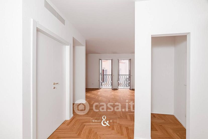 Trilocale in Piazza Duomo 2 — foto 2 di 27