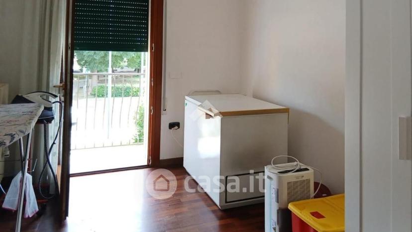 Trilocale in Via Colli Euganei — foto 2 di 12