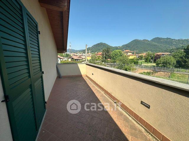 Trilocale in Via Rotone — foto 7 di 11