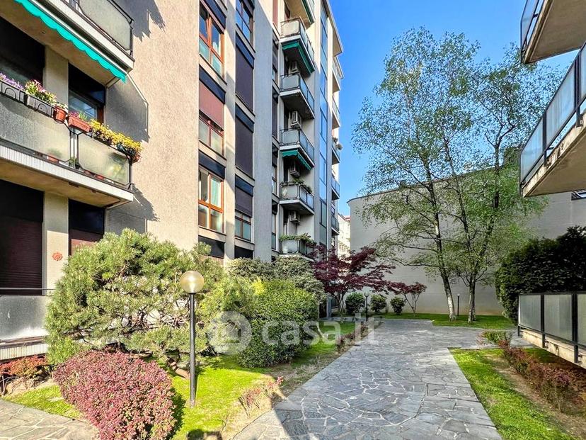 Trilocale in Via Alessandro Volta 36 — foto 9 di 17