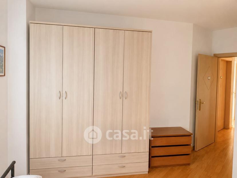 Stanza in Via Gorizia 12 — foto 3 di 11