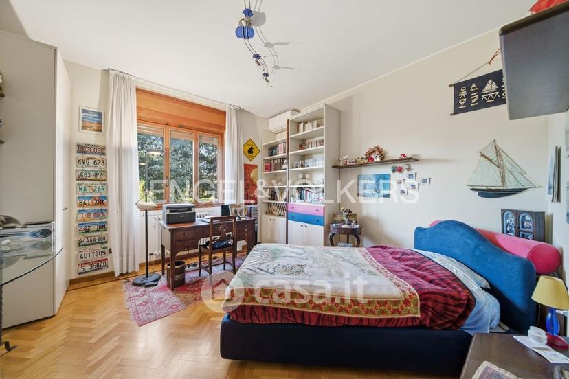Villa in Via Caduti della Liberazione 32 — foto 27 di 35
