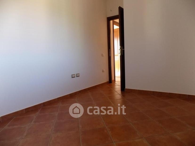 Trilocale in Via Lombardia — foto 9 di 19