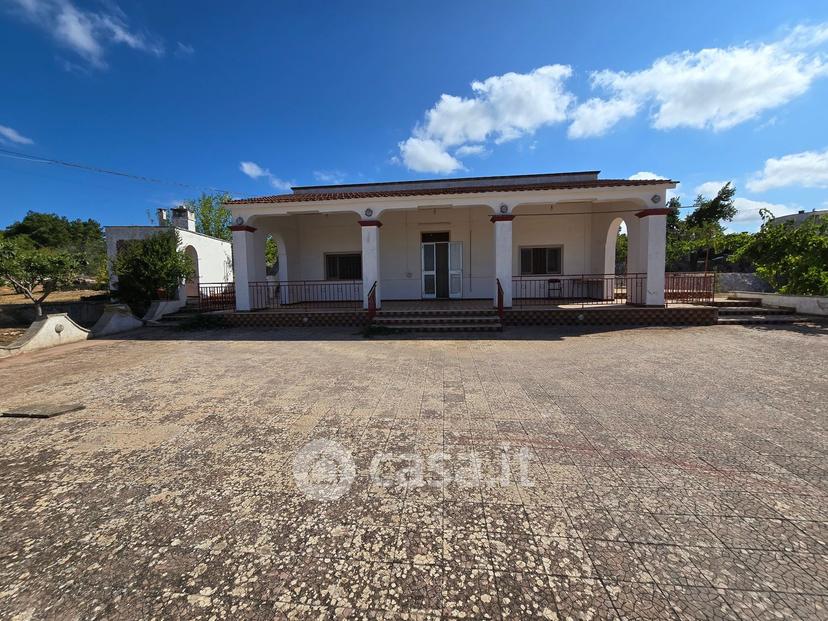 Villa in Strada Provinciale 28 — foto 13 di 42