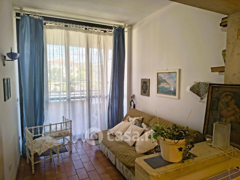 Trilocale in Via Alessandro Volta — foto 8 di 15