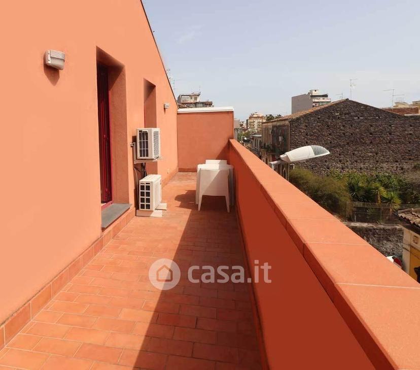 Monolocale in Via Re Martino 22 — foto 17 di 30