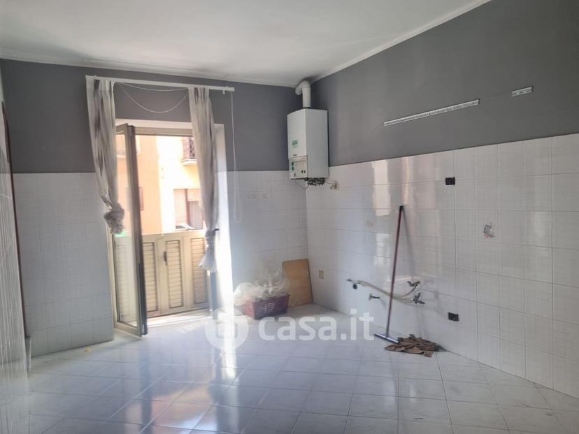 Trilocale in Via Cosimo Petrillo 132 — foto 3 di 30