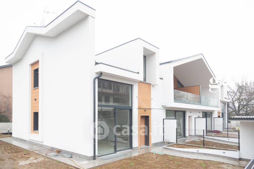 Villa in Via Fratelli Bandiera — foto 51 di 52