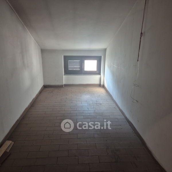 Appartamento in Via Don Cusini — foto 2 di 23