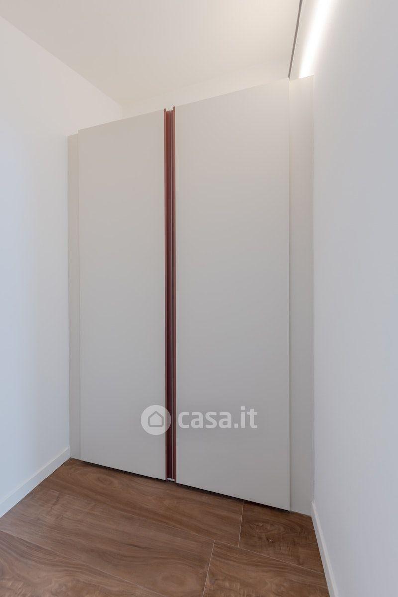 Stanza in Via Roma 41 -51 — foto 14 di 24