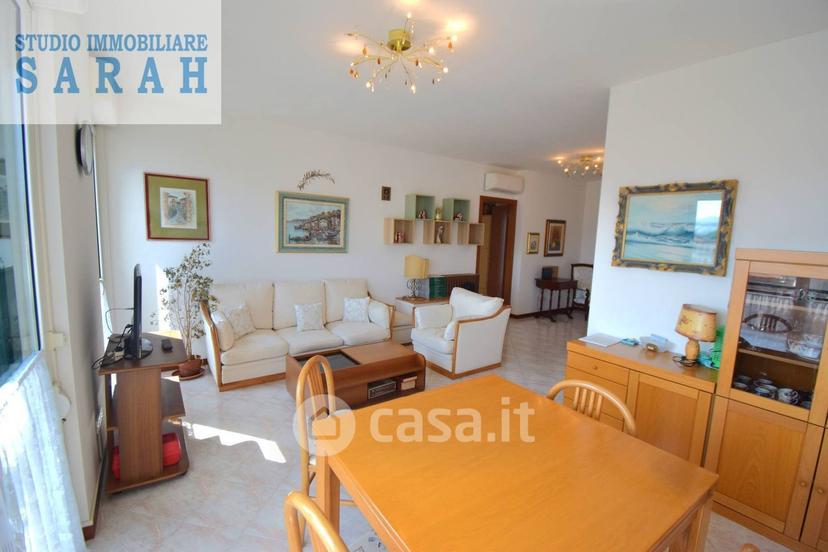 Trilocale in Via Aurelia Nord 200 — foto 3 di 28