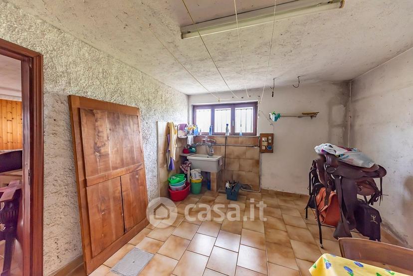 Villa in Via Monte Nevoso 10 — foto 3 di 49