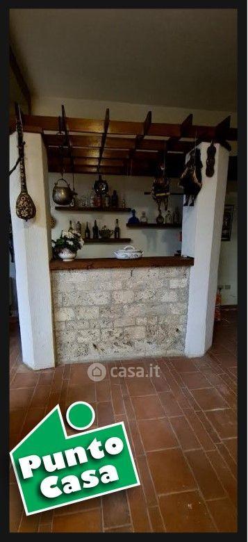 Villa in Via Europa 128 — foto 11 di 26