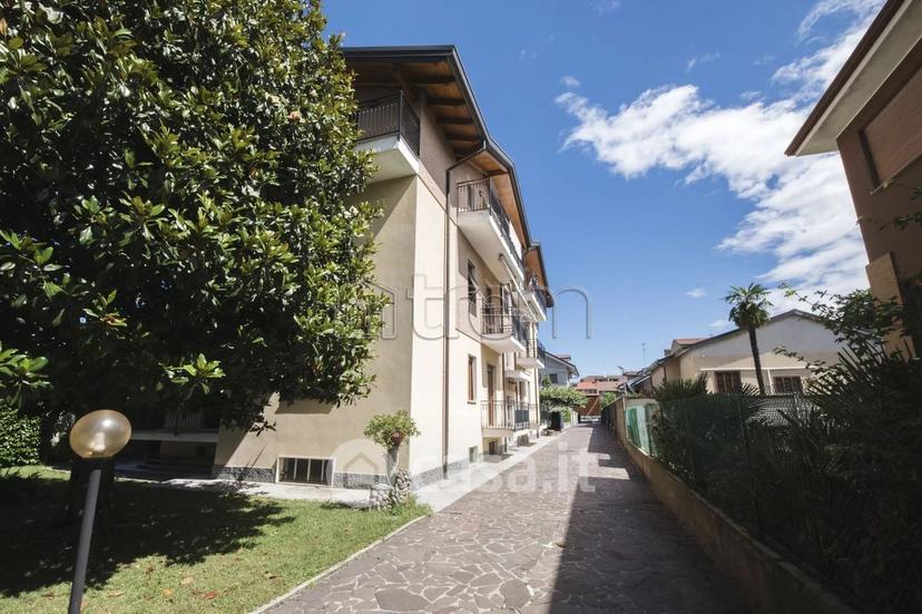 Trilocale in Via Pace 7 — foto 7 di 33