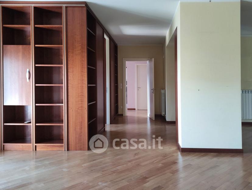Appartamento in Via Giovanni XXIII 13 — foto 28 di 48