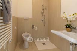 Stanza in Via Cavour 46