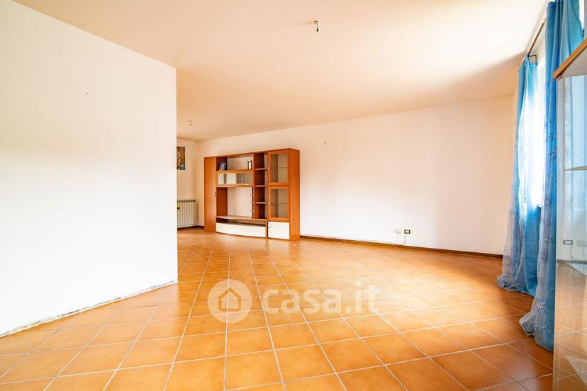 Villa in Via Roma 97 — foto 32 di 47