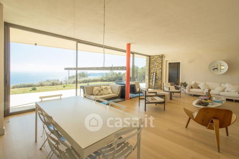 Villa in Strada Cavia Castellaro 10 — foto 23 di 37