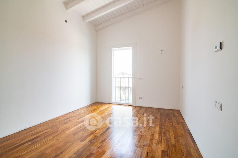 Villa in Via Mario Baratta — foto 9 di 63