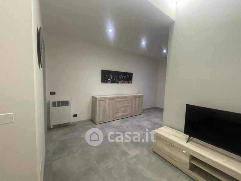 Stanza in Via Bartolomeo Spani 18 d — foto 17 di 35