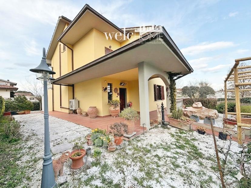 Villa in Via Filippo Brunelleschi — foto 4 di 40
