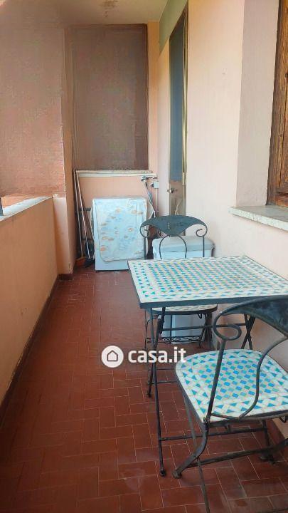 Stanza in Via Fratelli Rosselli 4 — foto 6 di 9
