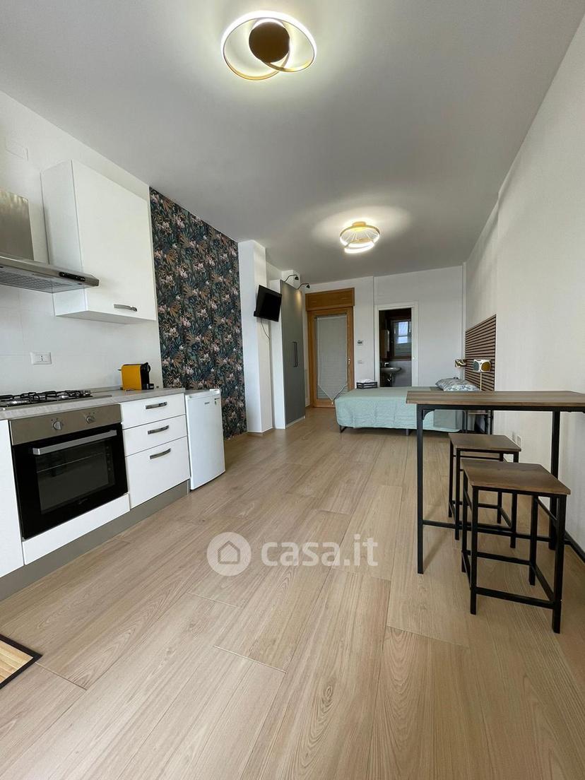 Monolocale in Via Anagnina 421