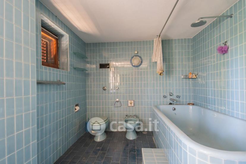 Villa in Via Per Bregazzana — foto 20 di 40