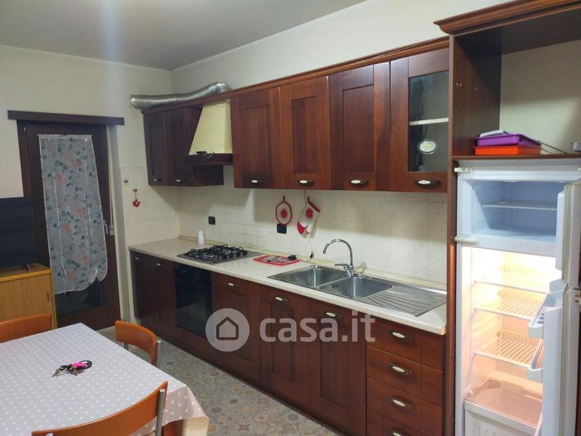 Trilocale in Via San Bartolomeo 24 — foto 5 di 8