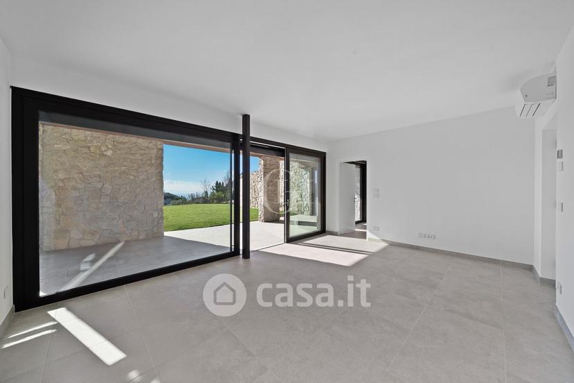 Villa in Via Val Mora — foto 6 di 29