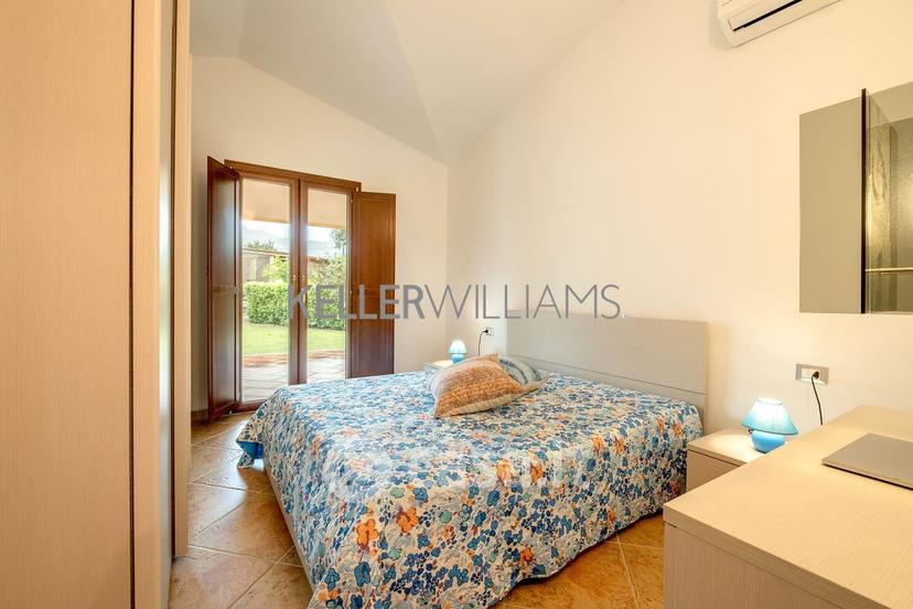 Villa in Via San Pietro — foto 2 di 36