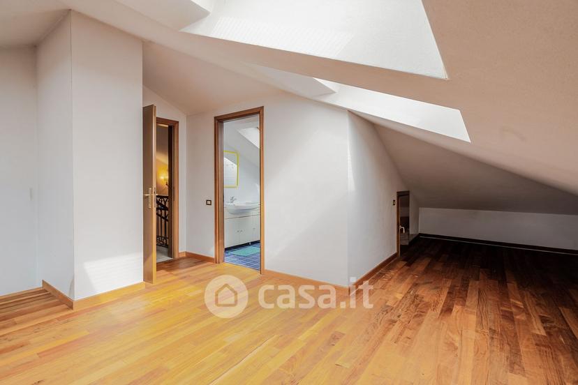 Villa in Via Don Giovanni Minzoni — foto 11 di 81