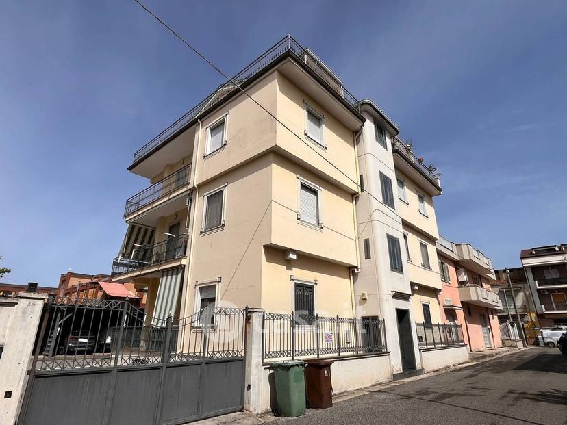 Appartamento in Via Eugenio Montale — foto 15 di 59