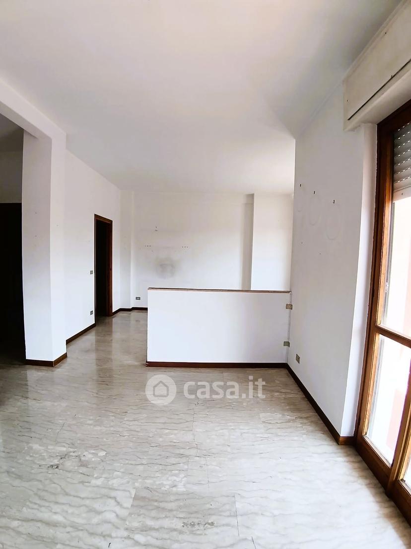 Quadrilocale in Via Dalmazia — foto 14 di 33