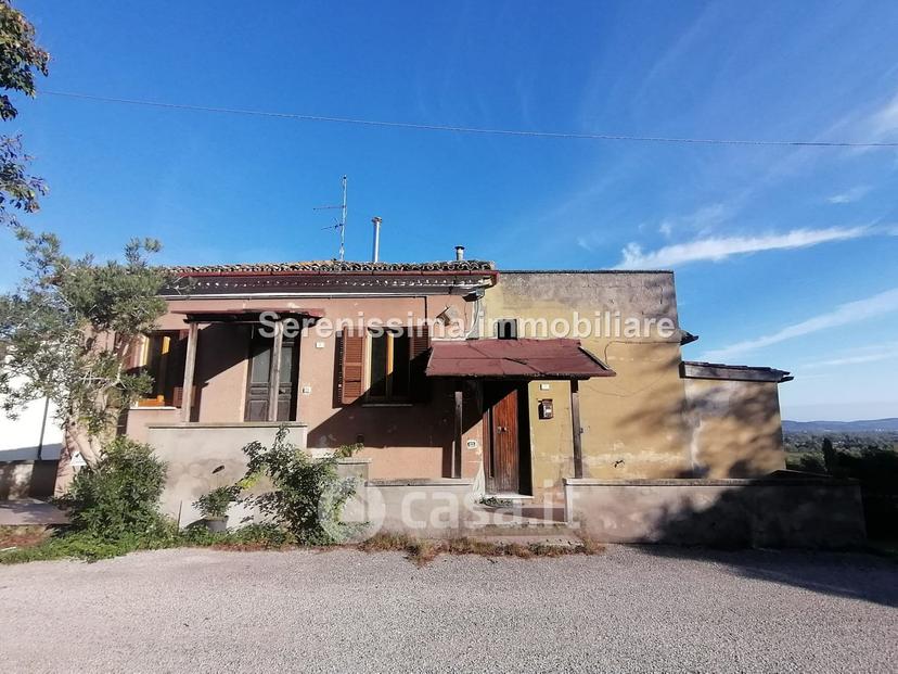 Villa in Via La Rocca — foto 17 di 25