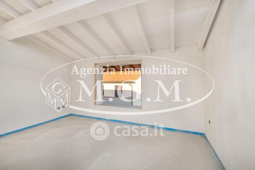 Villa in Via T. Mattei 2 C — foto 5 di 22