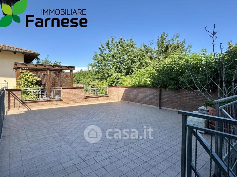 Villa in Via Nardo Pajella 17 — foto 26 di 54