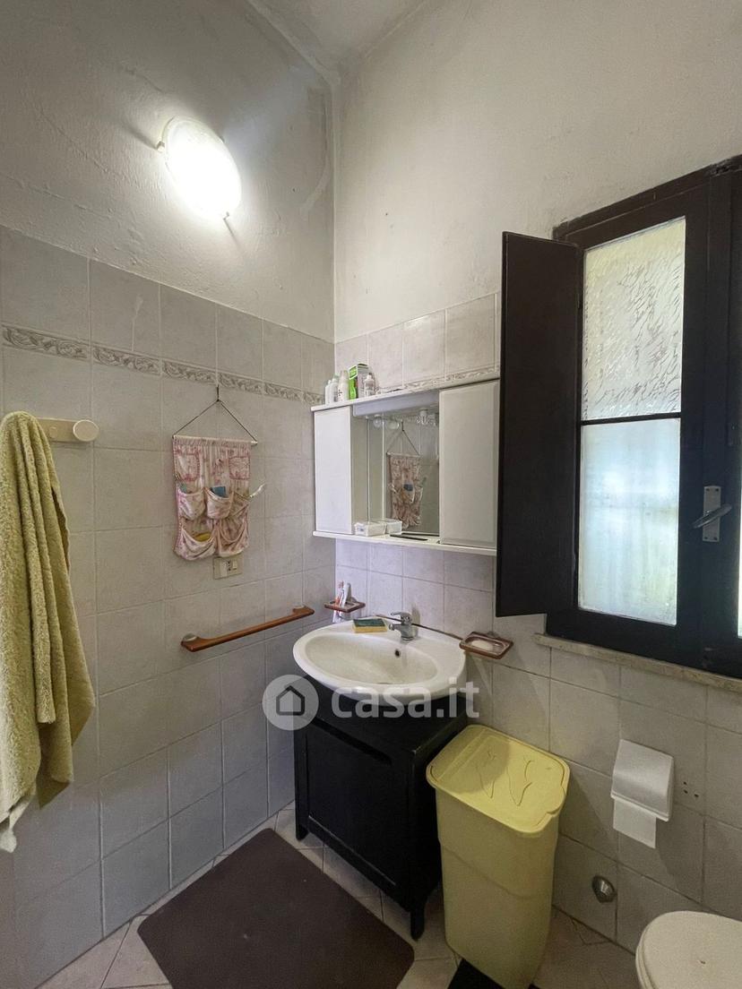 Casa indipendente in Via del Risorgimento 42 — foto 37 di 41