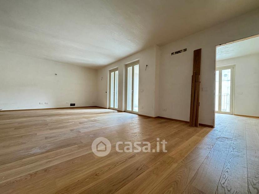 Trilocale in Via Giulio Monteverde 22 — foto 28 di 32