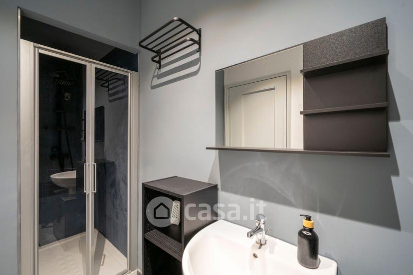 Stanza in Lungo Dora Firenze 19 — foto 41 di 74