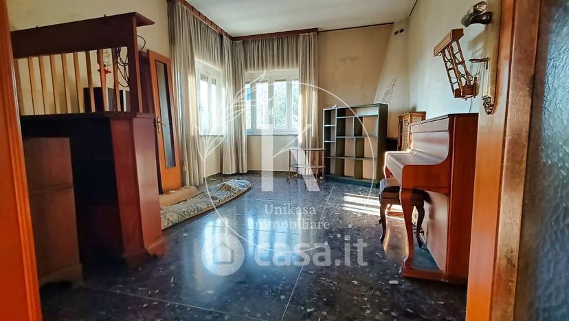 Villa in Via Bellavista 12