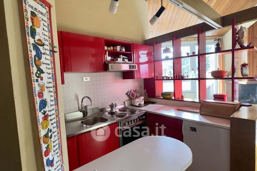 Trilocale in Via Bagni Nuovi 8 — foto 12 di 22