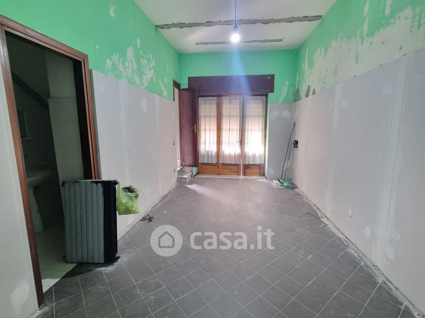 Trilocale in Via Cosimo Petrillo 132 — foto 15 di 30